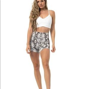 Balance Athletica - Ascend Short Python